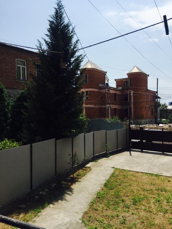 Apartment Soho Tabidze Kutaisi Exterior photo